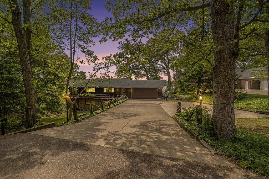 10706 Portage Road, Portage, MI 49002