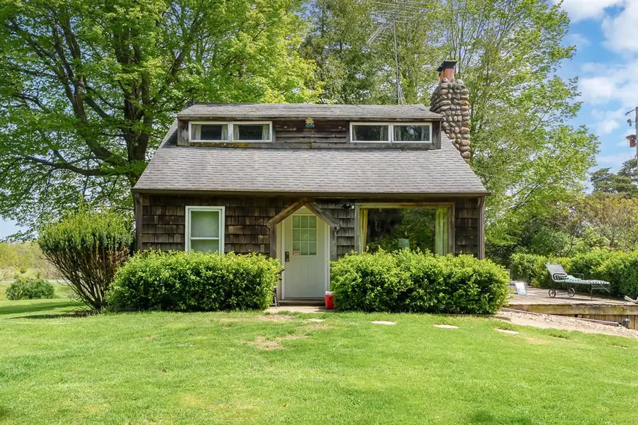 7989 Butler Road, Maple Grove Twp, MI 49073
