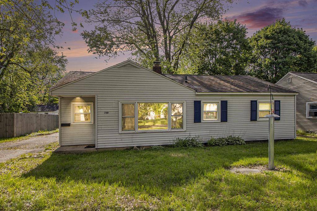 709 Chrysler Street, Kalamazoo Twp, MI 49048