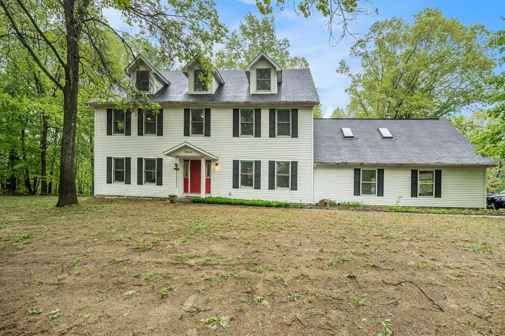 Paw Paw Twp, MI 49079,36862 49th Avenue