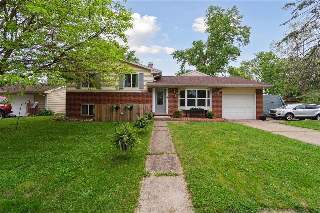 5928 Meredith Street, Portage, MI 49002