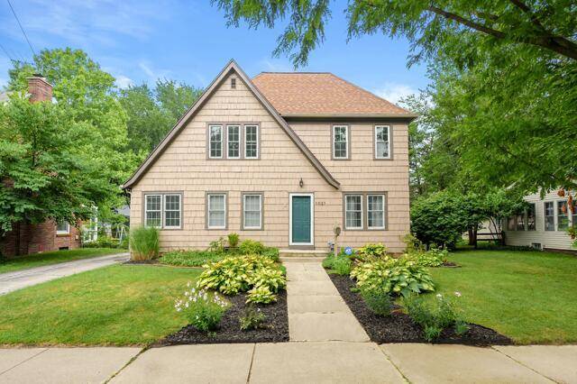 1021 Roseland Avenue, Kalamazoo, MI 49001