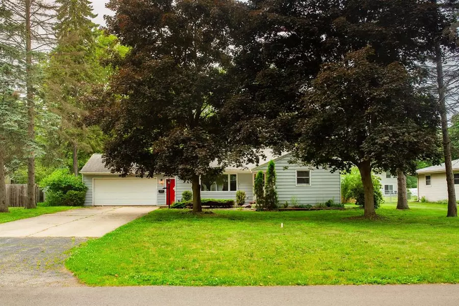 6330 Westchester Street, Portage, MI 49024