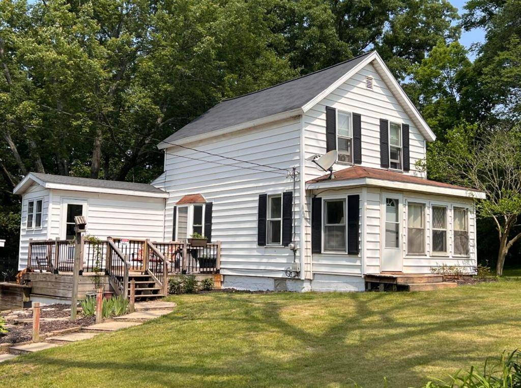 8594 Almena Drive, Oshtemo Twp, MI 49009