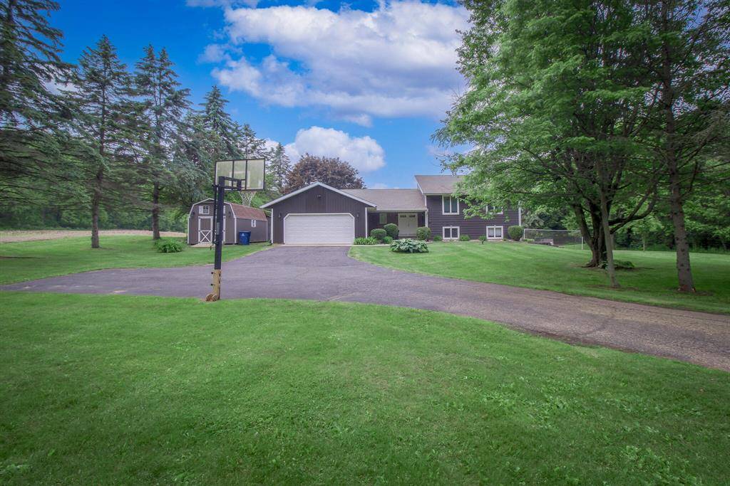 Oshtemo Twp, MI 49009,7640 W H Avenue