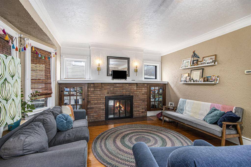 Kalamazoo, MI 49008,2313 S Westnedge Avenue