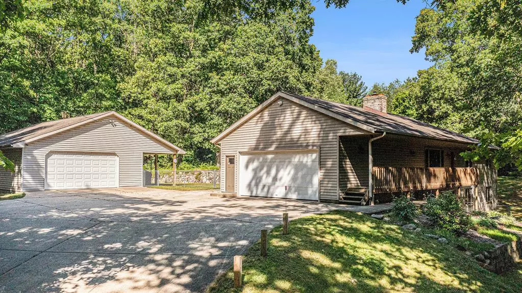 4234 N 2nd Street, Oshtemo Twp, MI 49009