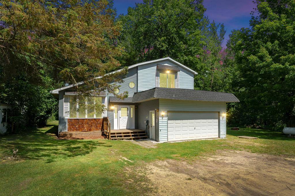 119 Peterson Drive, Cheshire Twp, MI 49055