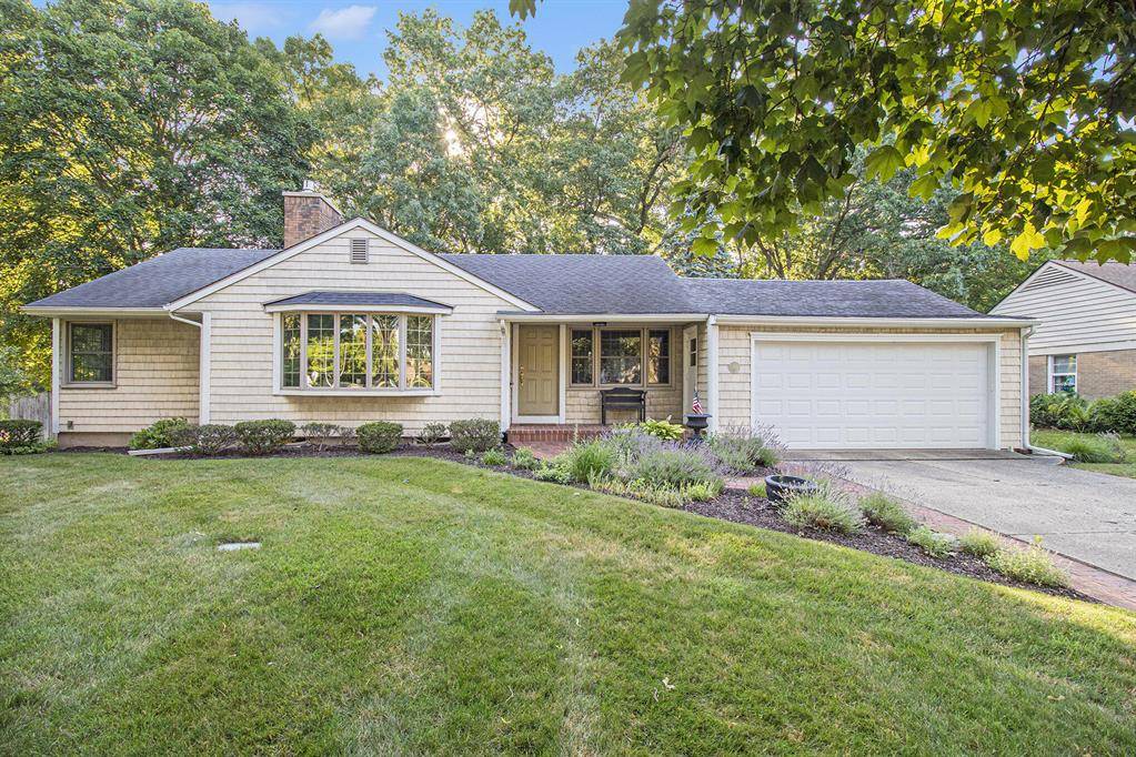 3509 Old Colony Road, Kalamazoo, MI 49008