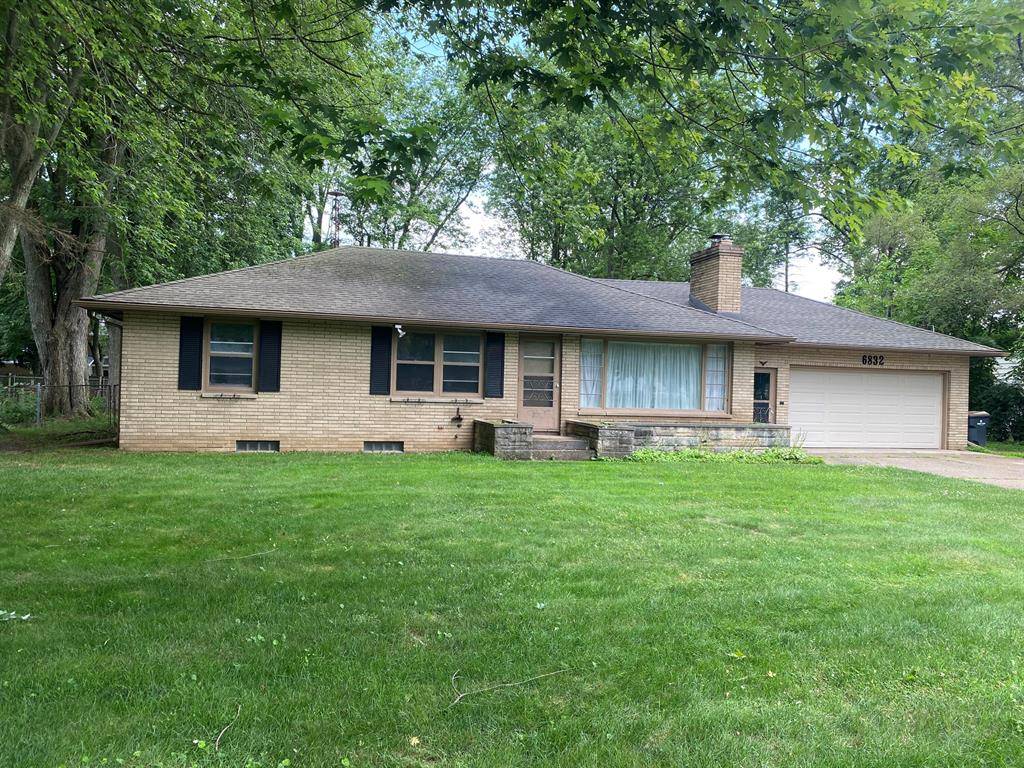 6832 Oakland Drive, Portage, MI 49024