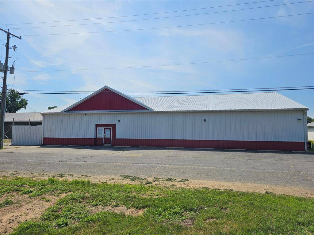 312 E Sherwood Street, Decatur Vlg, MI 49045