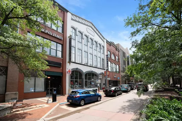 125 S Kalamazoo Mall 603, Kalamazoo, MI 49007