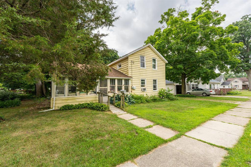 309 W Saint Marys Street, Decatur Vlg, MI 49045