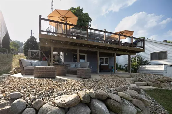 Vicksburg Vlg, MI 49097,14761 N Barton Lake Drive