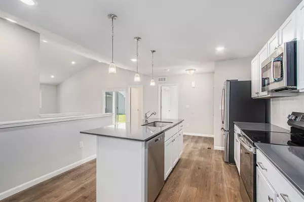 Three Rivers, MI 49093,522 Mckinley Court