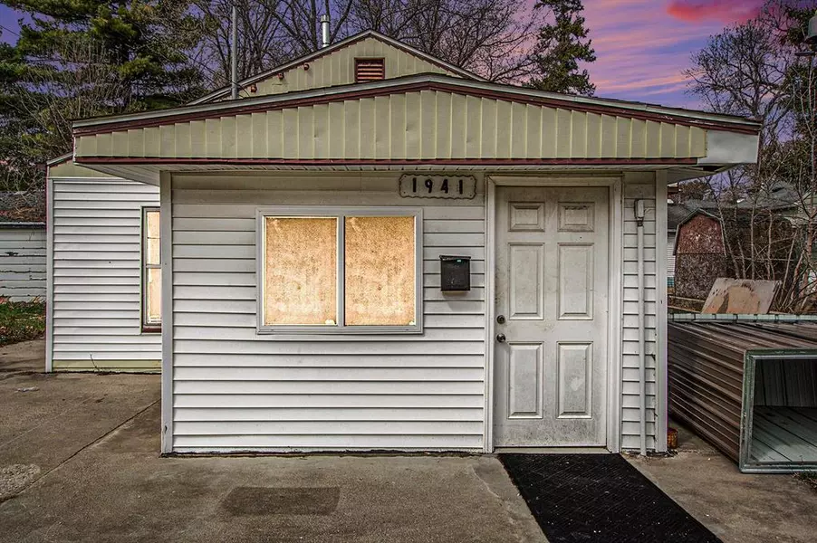 1941 Walcott Street, Saginaw C Ity, MI 48601
