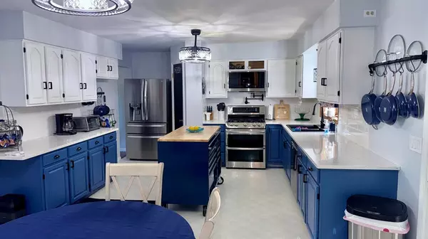 Grand Haven Twp, MI 49417,12637 Lakeshore Drive