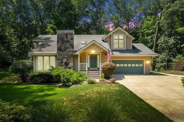 281 Summerset Drive, Oshtemo Twp, MI 49009