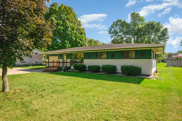 17069 Moorepark Road, Park Twp, MI 49093