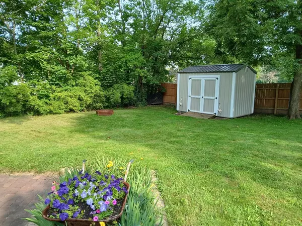 Kalamazoo, MI 49001,310 Oakhurst Avenue