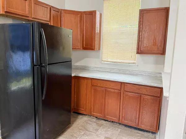 Kalamazoo, MI 49048,821 Trimble Avenue