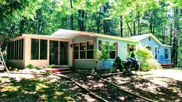 Onekama Twp, MI 49675,7175 Orchard Highway