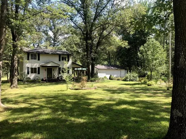 9500 Schow Road, Holton Twp, MI 49425