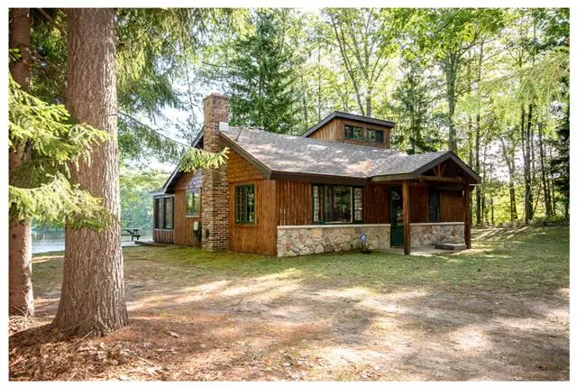 9412 W 5 Mile Road, Sauble Twp, MI 49644