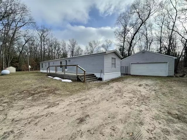 1769 W Webster Road, Grant Twp-oceana Co, MI 49437