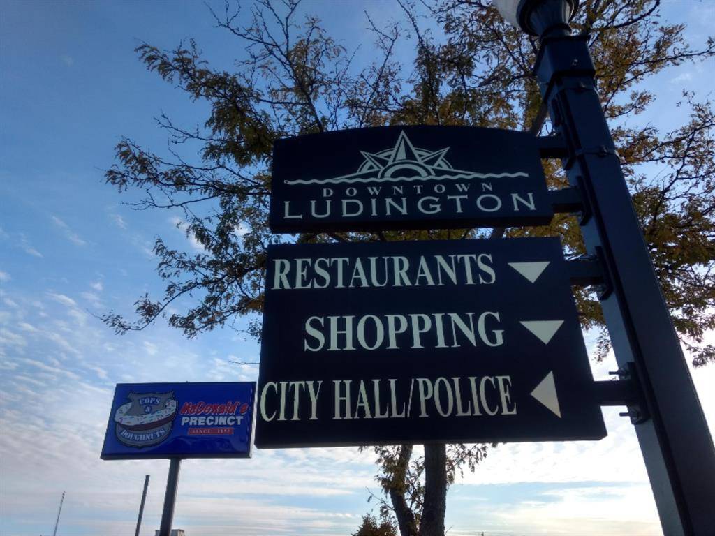 Ludington, MI 49431,103 E Dowland Street
