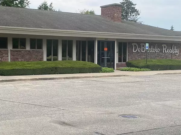 3420 Remembrance Road NW, Walker, MI 49534