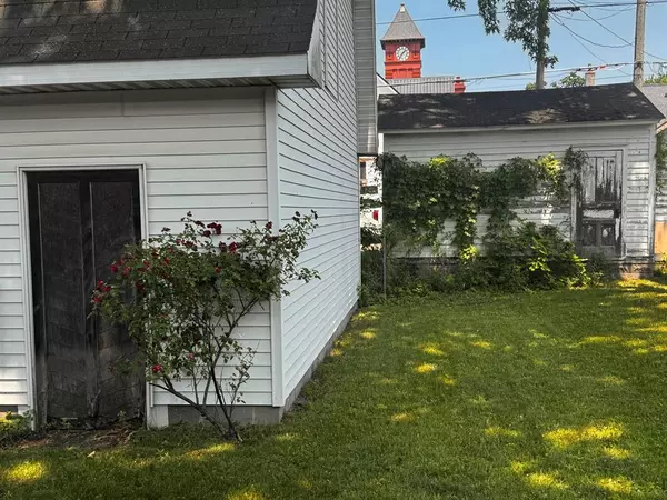 Ludington, MI 49431,305 E Filer Street