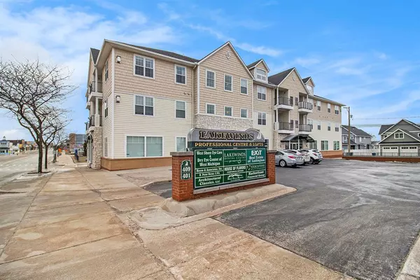 Ludington, MI 49431,401 W Ludington Avenue 208