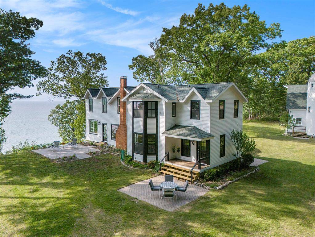 8282 W Harrison Road, Golden Twp, MI 49436