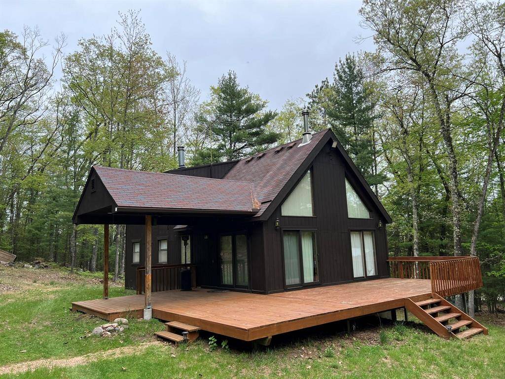 8711 M-37, Eden Twp, MI 49644