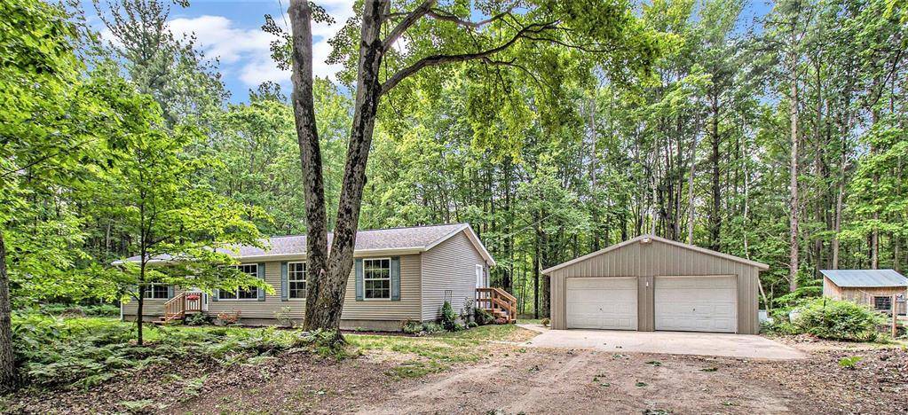 5833 W Mavis Road, Hamlin Twp, MI 49431