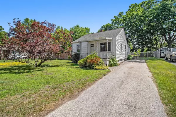 810 N James Street, Ludington, MI 49431