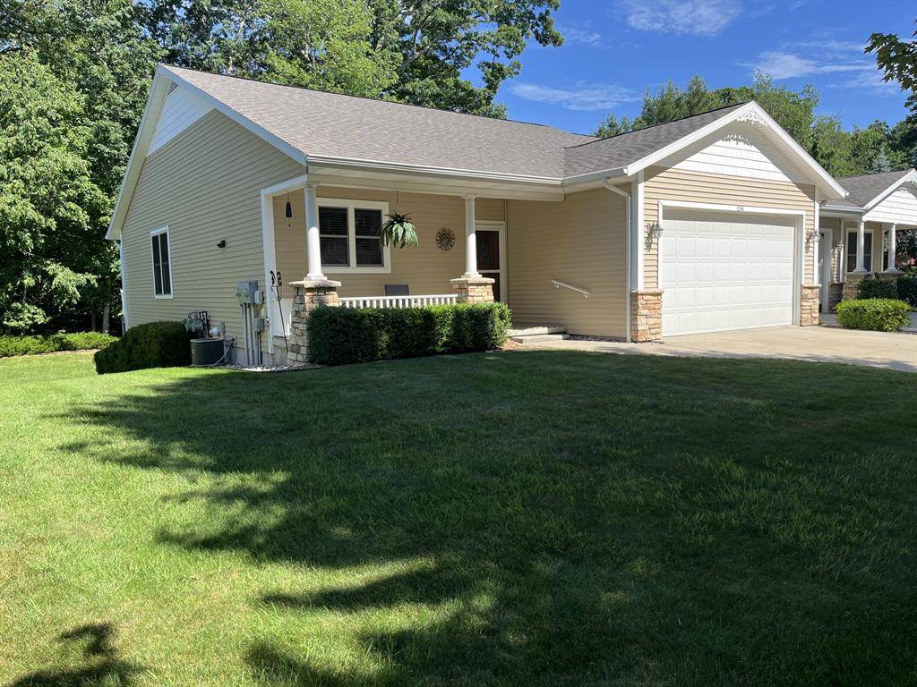 1256 Blue Heron Drive, Ludington, MI 49431