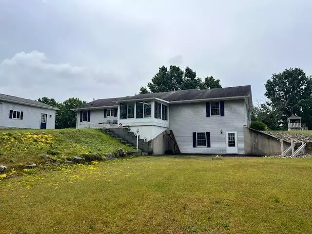 1021 112th Avenue, Martin Twp, MI 49070