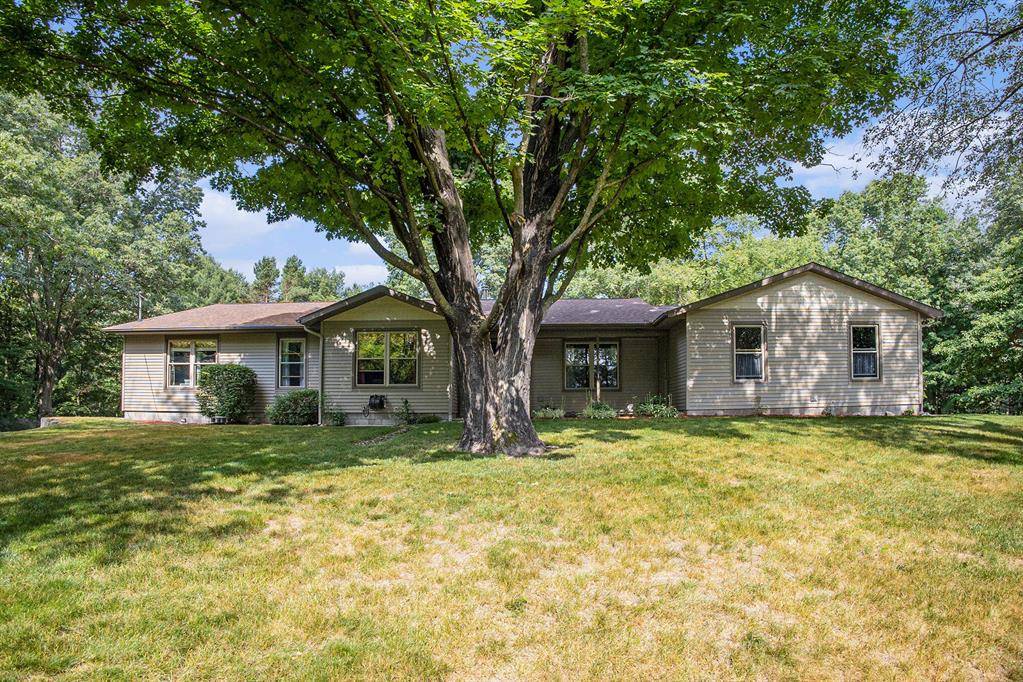 3477 N Peterson Road, Victory Twp, MI 49431