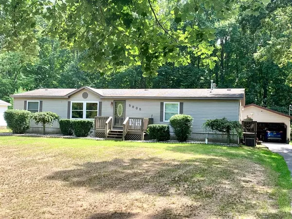 5835 W Dewey Road, Hamlin Twp, MI 49431
