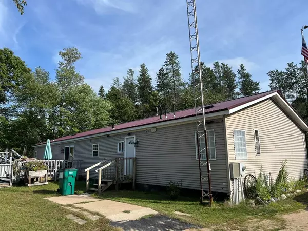 Peacock Twp, MI 49656,984 W Rose Meadow Drive Drive