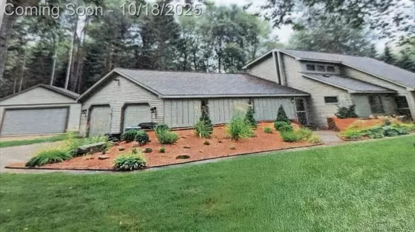 2256 Whitetail Drive, Cherry Grove Twp, MI 49601