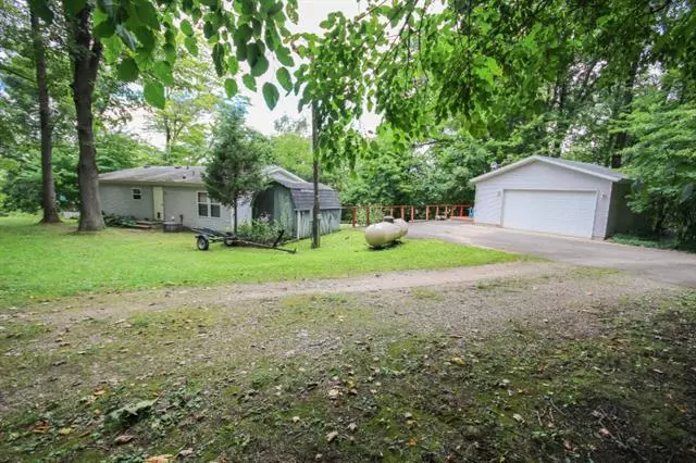 59826 County Line Road, Newberg Twp, MI 49093