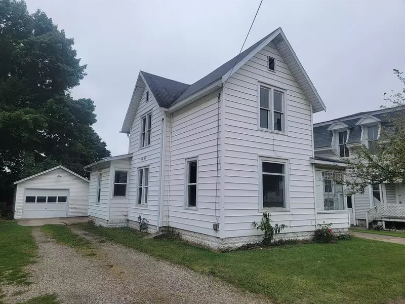 206 W West, Sturgis, MI 49091