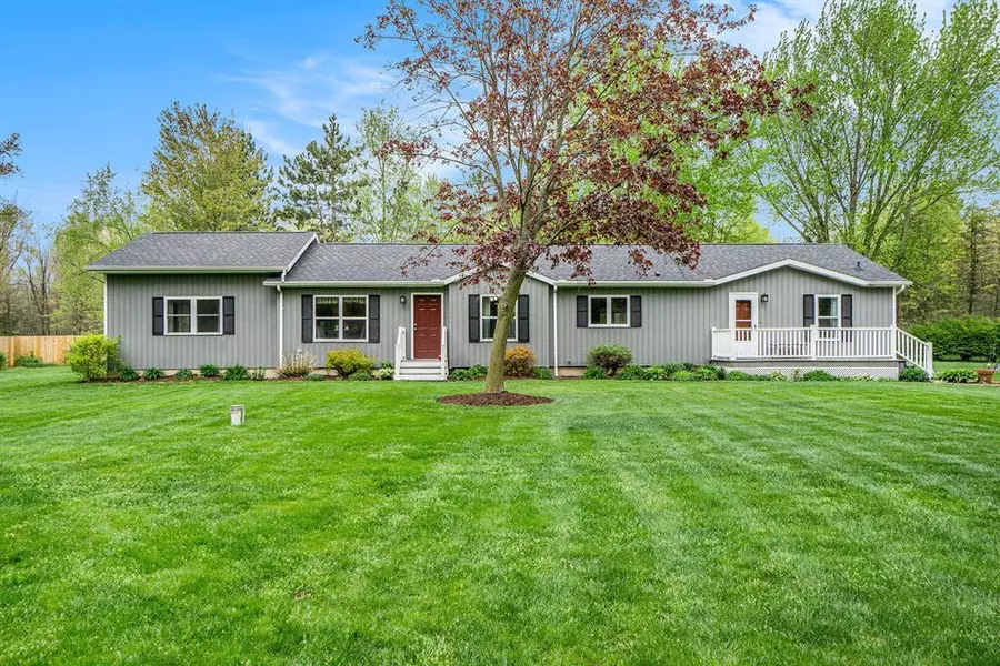 53746 Stevens Lane, Park Twp, MI 49093