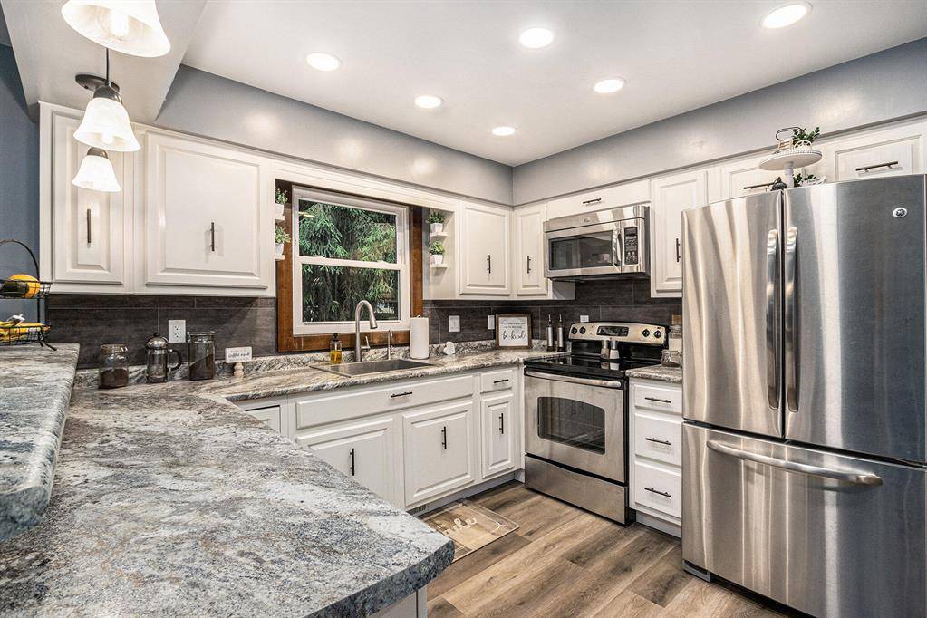 Portage, MI 49002,442 Pinewood Circle