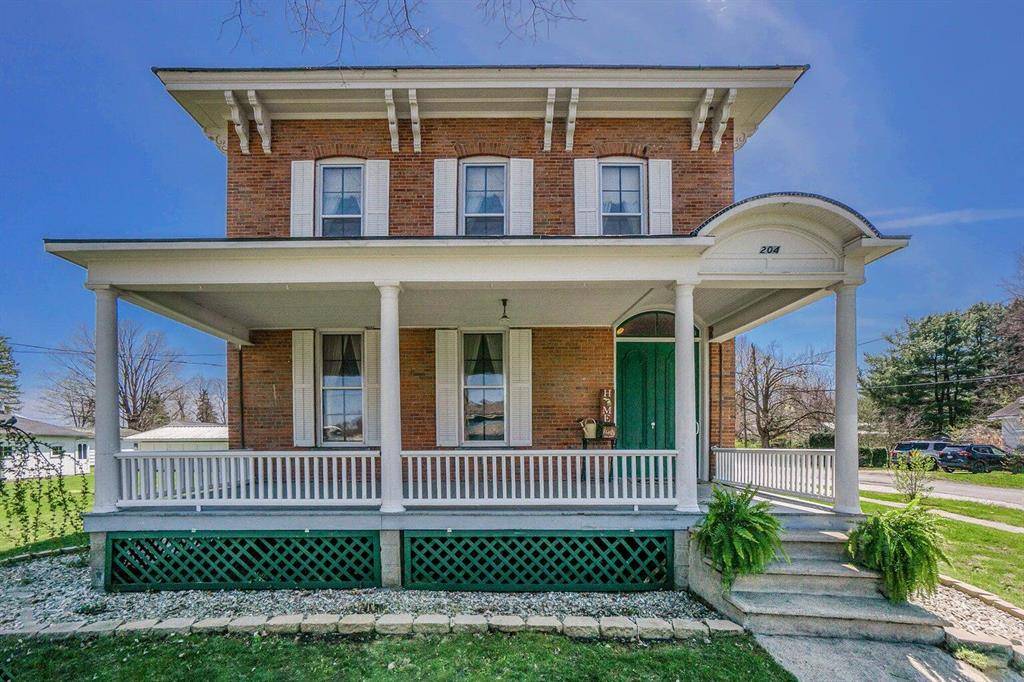 204 E Burr Oak Street, Centreville Vlg, MI 49032