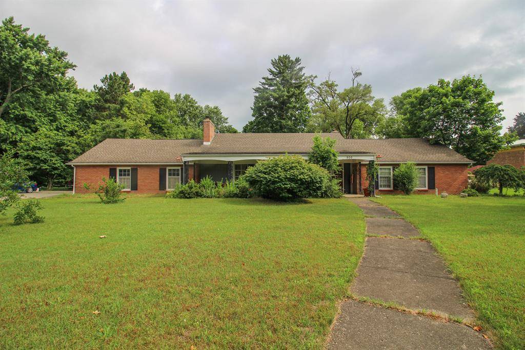 Three Rivers, MI 49093,500 E Hoffman Street