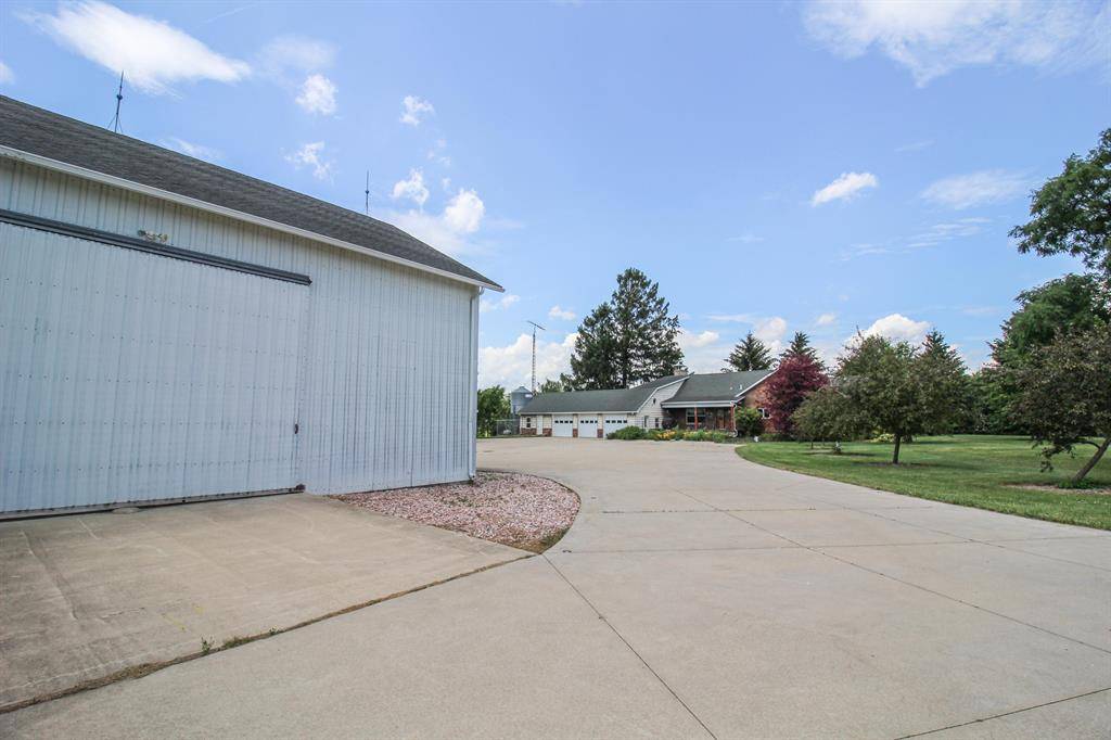 White Pigeon Twp, MI 49099,17787 Indian Prairie Road